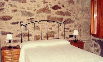 Casa As Fontes Guest house Porqueiros